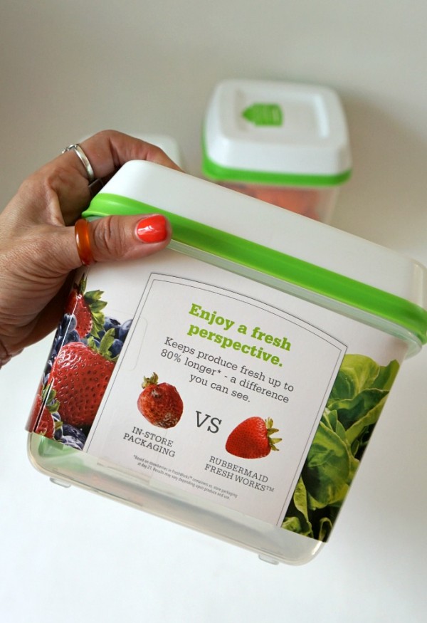 Keep Your Produce Fresher, Longer with Rubbermaid® FreshWorksTM #FreshWorksFreshness