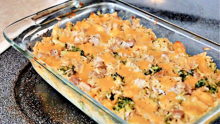 Velveeta Cheesy Broccoli Chicken Casserole With Rice