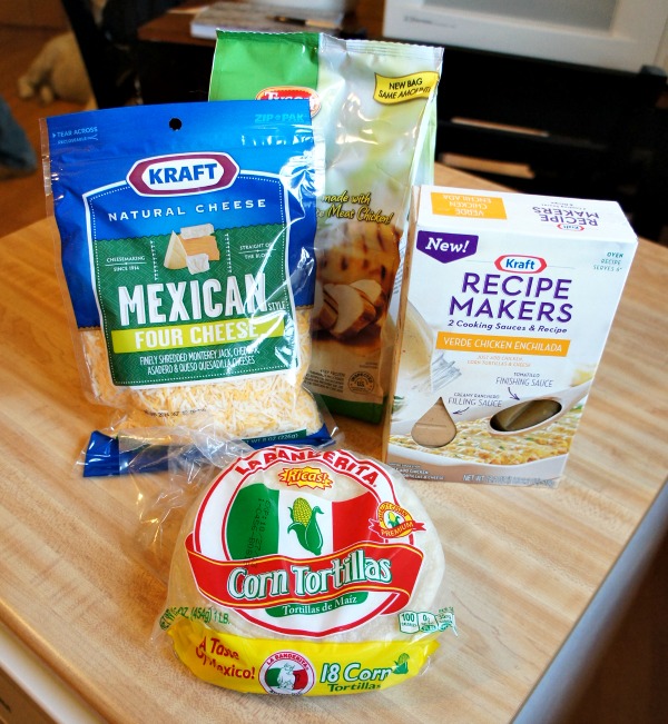 #kraftrecipemakers #shop #cbias Quick Family Meals Made Easy: Verde Chicken Enchiladas Kraft's Meal Kit