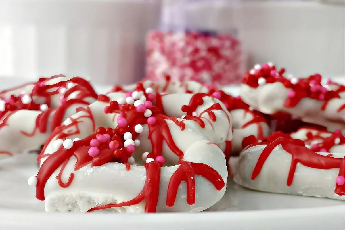 Valentine's Day Pretzel Candy Recipes