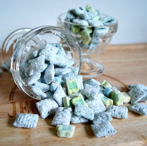 st patrick day muddy buddies