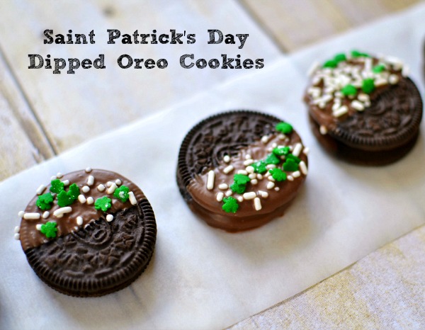 Saint Patrick's Day Chocolate Dipped Oreo Cookies