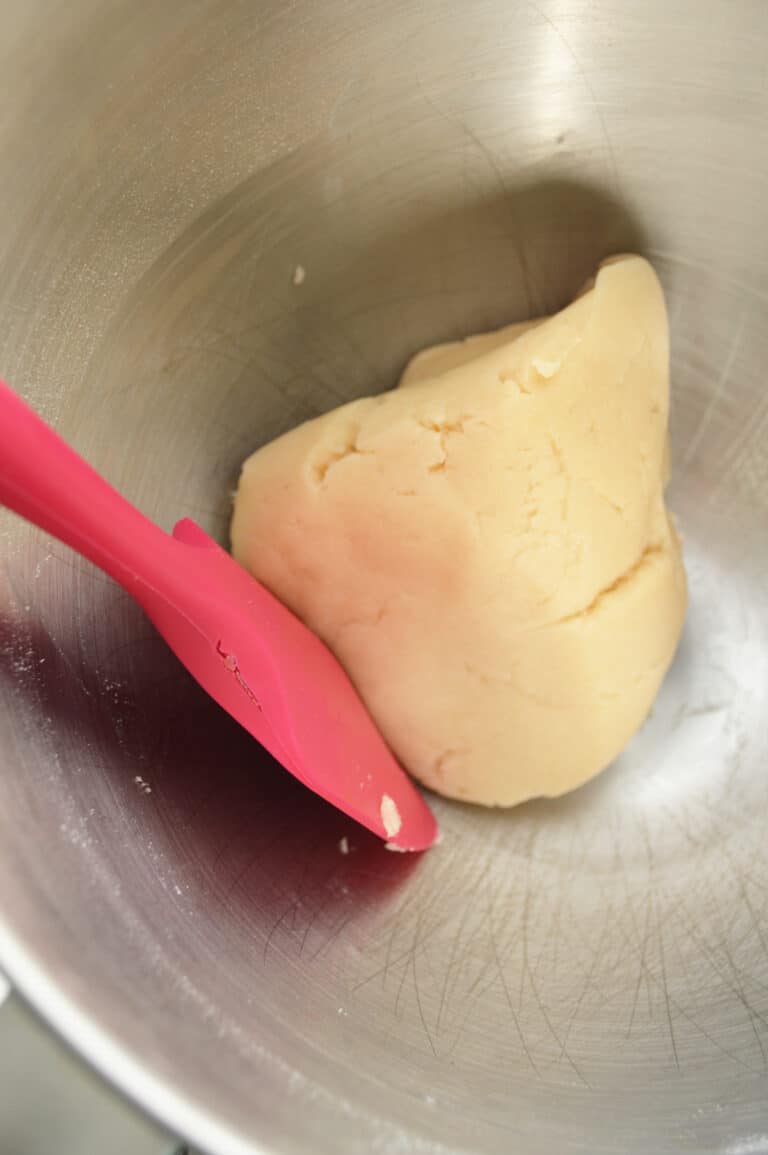 Macadamia Shortbread - The Rebel Chick