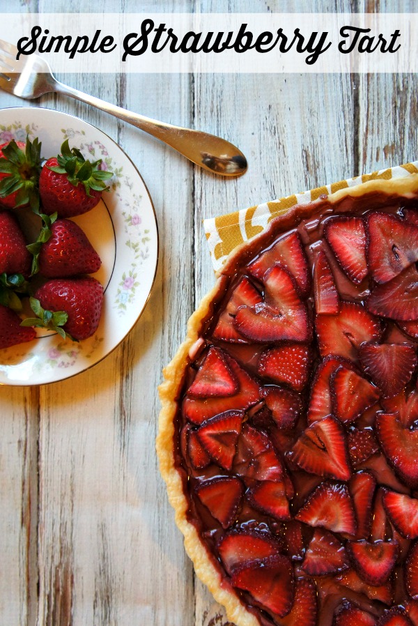 Simple Strawberry Tart Recipe by www.TheRebelChick.com