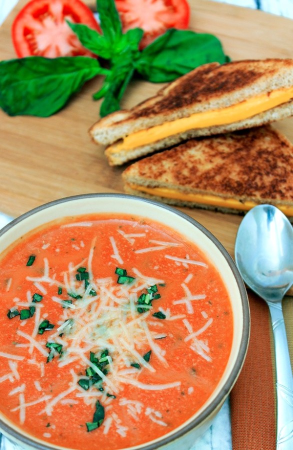Slow Cooker Tomato Basil Soup - The Rebel Chick