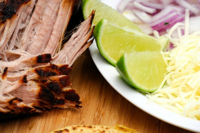 Slow Cooker Carnitas Tacos Recipe