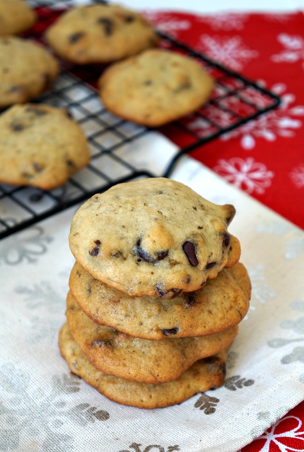 Banana Bread Cookies Recipe - a fun twist on the classic banana bread, these chocolate chip banana bread cookies are perfect for a sweet breakfast - or any time of day!
