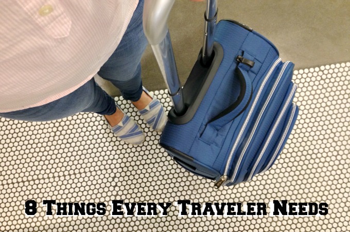 8 Things Every Traveler Needs