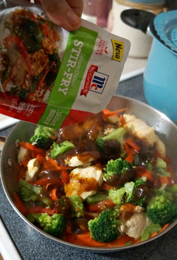 McCormick Makes Dinner Easy: Easy Chicken Stir Fry Recipe