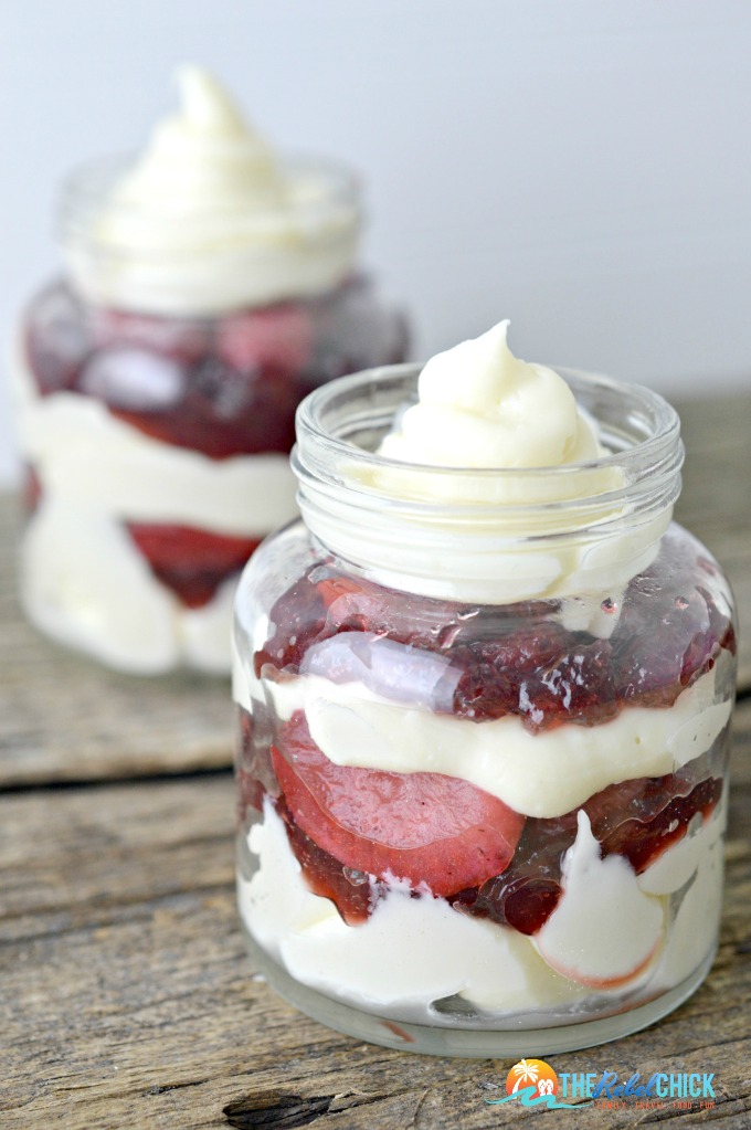 Valentine's Day Mini Cheesecake Parfaits Recipe in mini jars