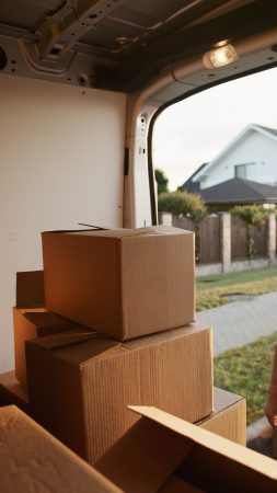 6 Tips to Minimize the Stress of Moving Long Distance