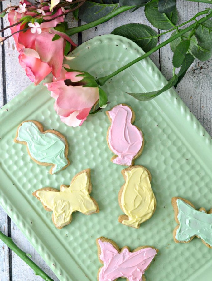 Easter Shortbread Cookies | The Rebel Chick