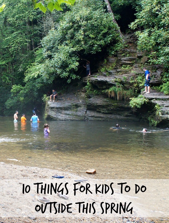 10 Things For Kids to do Outside This Spring #SwissHerbs