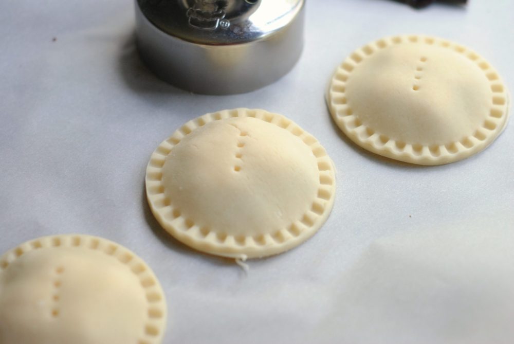 Handheld Smores Mini Pies Recipe