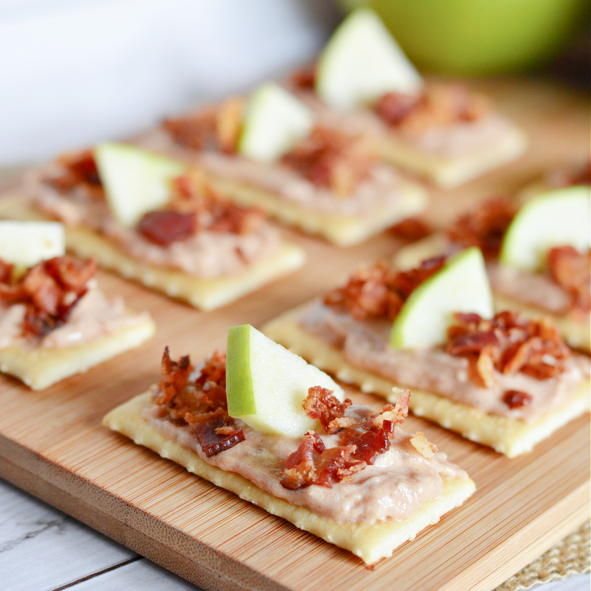 Bacon Apple Cheese Appetizers