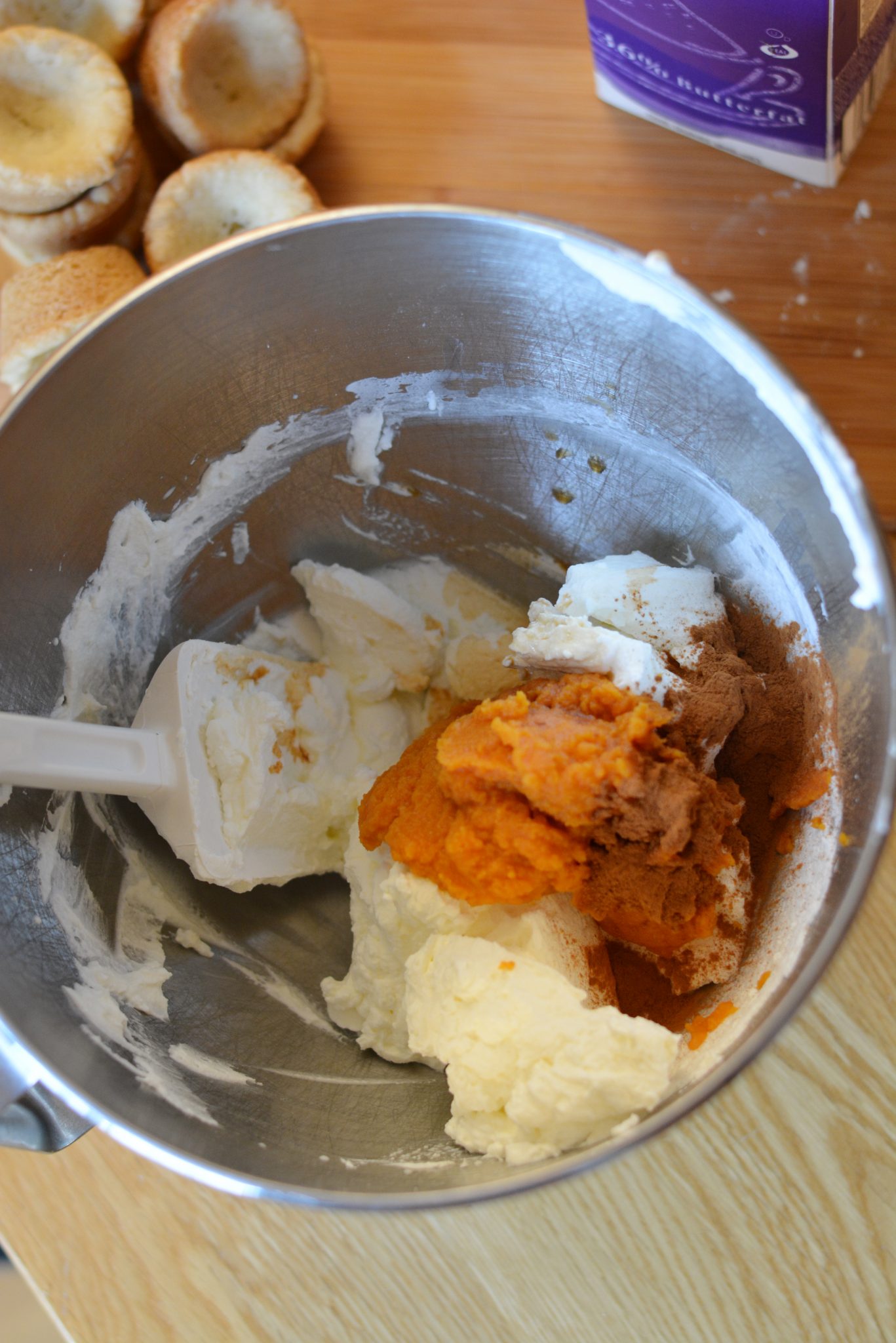 Pumpkin Mousse Cookie Cups Recipe