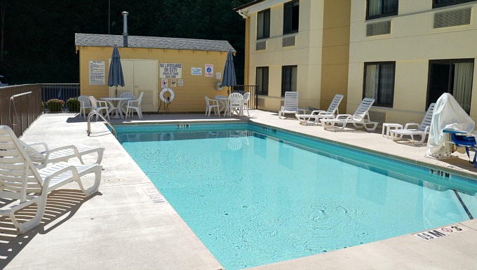 Choice Hotels Sleep Inn Bryson City pool