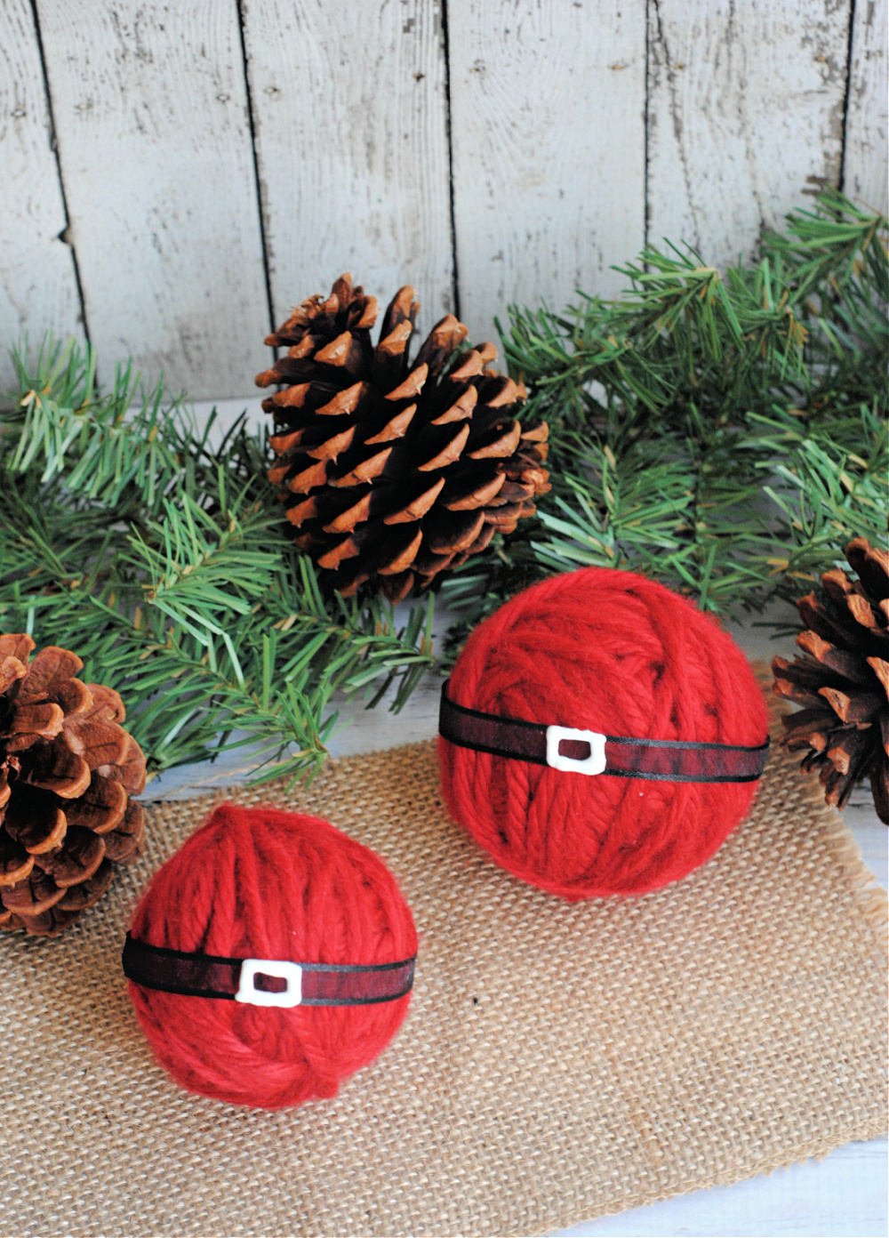 Easy Christmas Craft Santa Yarn Balls DIY
