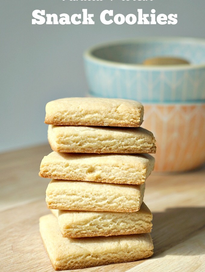 Vanilla Protein Snack Cookies #thegoodwhey