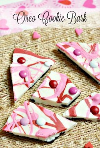 Valentine's Day Oreo Cookie Bark Recipe
