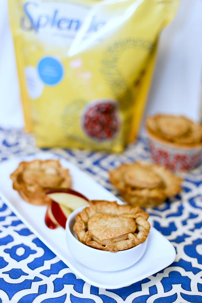 A Fun Mini Apple Pie Recipe #SweetSwaps #SplendaSweeties