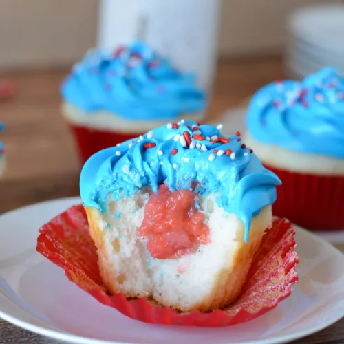 Strawberry Filling Cupcakes