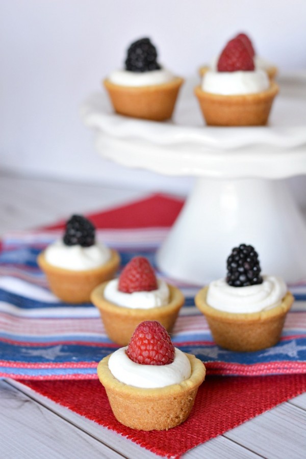 Berry Cream Cheese Cookie Cups The Rebel Chick