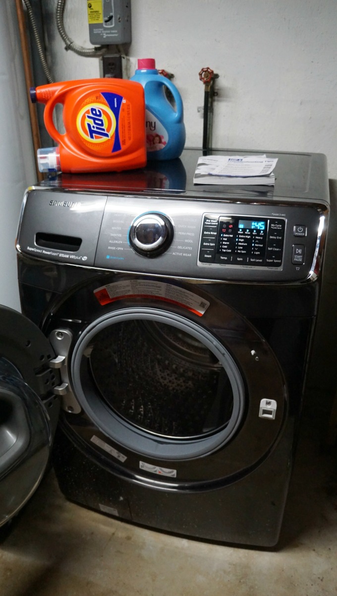 Let the Samsung #AddWash and Steam Dryer from hhgregg Change Your Laundry Game!