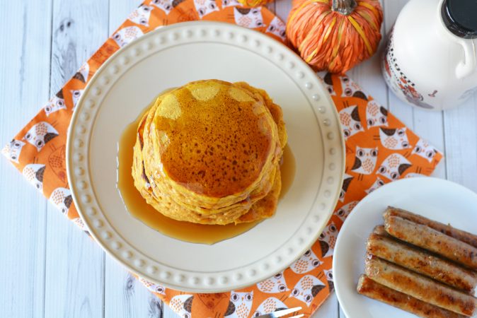 Pumpkin Spice Pancakes Recipe for Thanksgiving