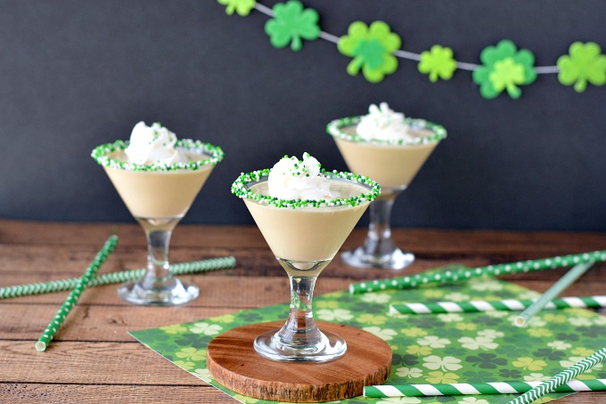 Saint Patrick's Day Irish Cream Coffee Cocktail Recipe