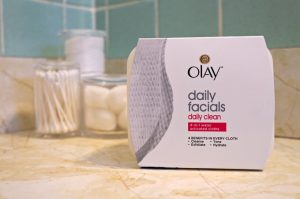 A Face Wash to Simplify Your Beauty Routine: Olay Facial Cleanser #NoMakeupRequired