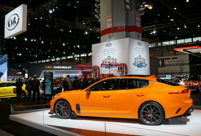 Experience the KIA STINGER for Yourself with the #StingerExperience