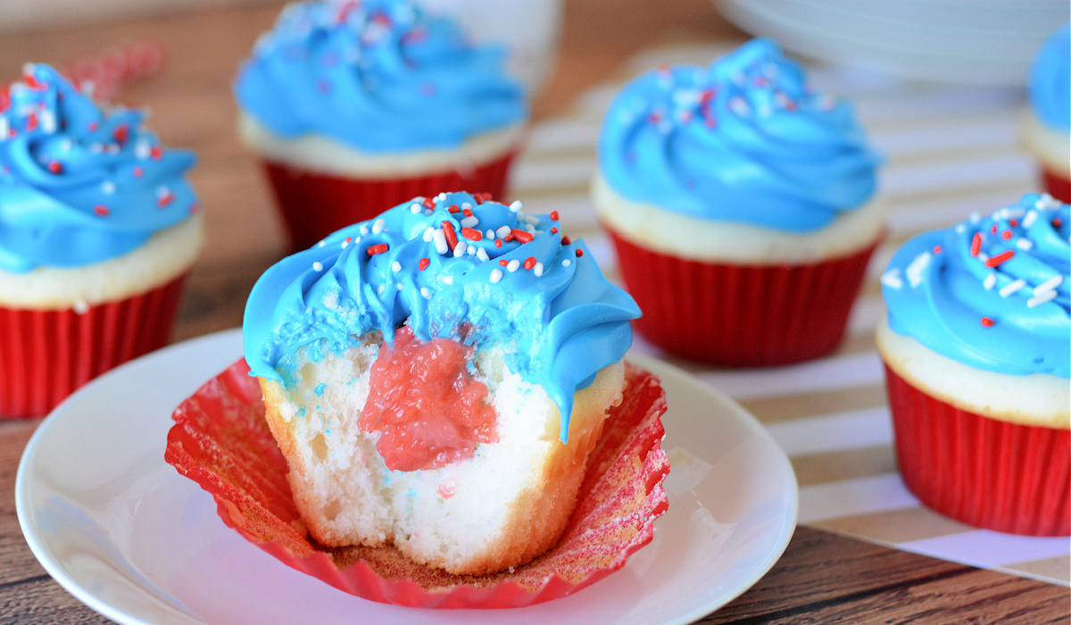 Strawberry Filling Cupcakes