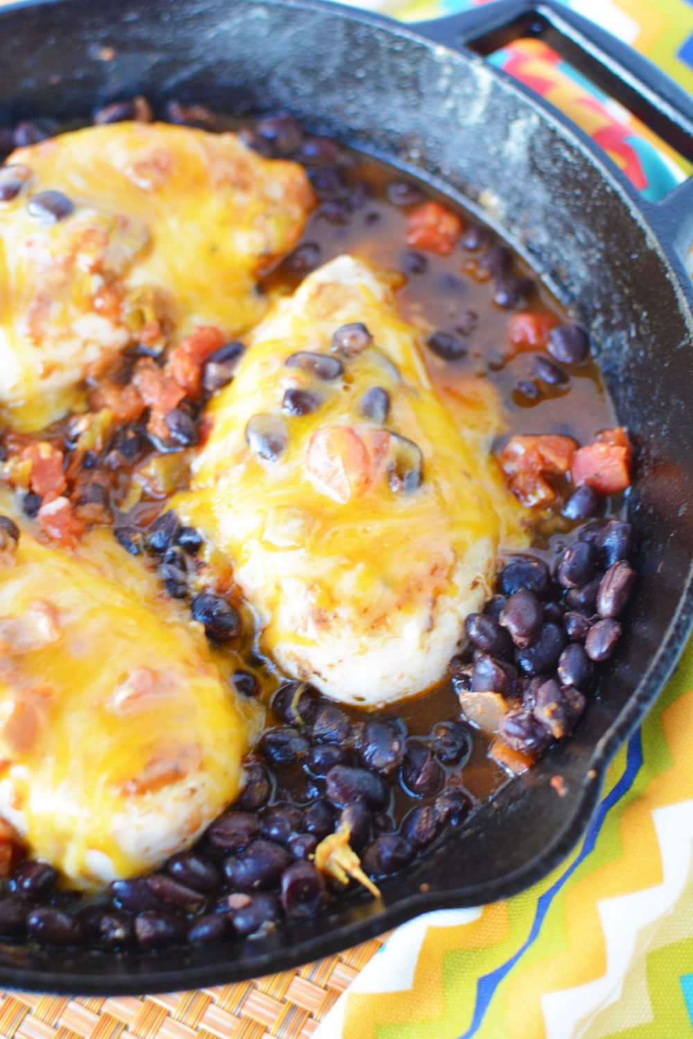 Low Carb One Dish Meal: Chicken & Black Beans Skillet Recipe