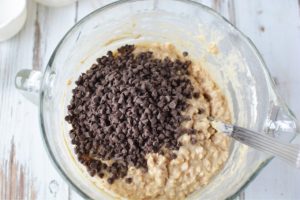 Leftover Oatmeal Chocolate Chip Bars Recipe