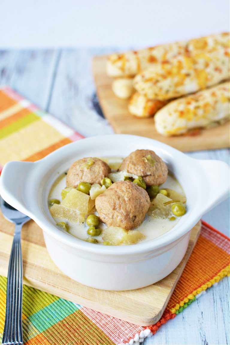 Slow Cooker Swedish Meatball Stew - The Rebel Chick