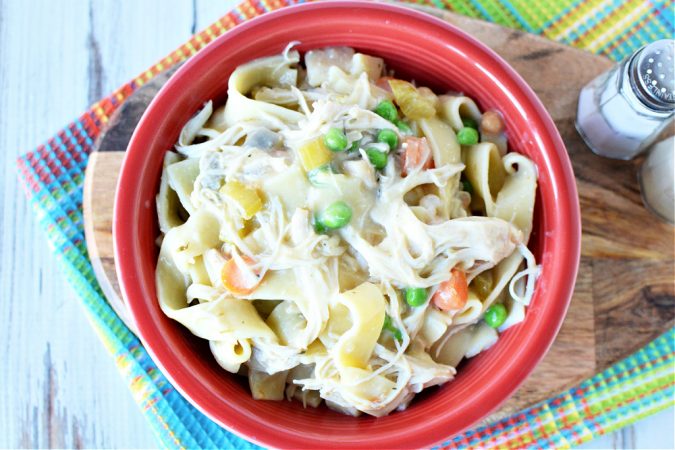 Slow Cooker Creamy Chicken and Noodles Recipe