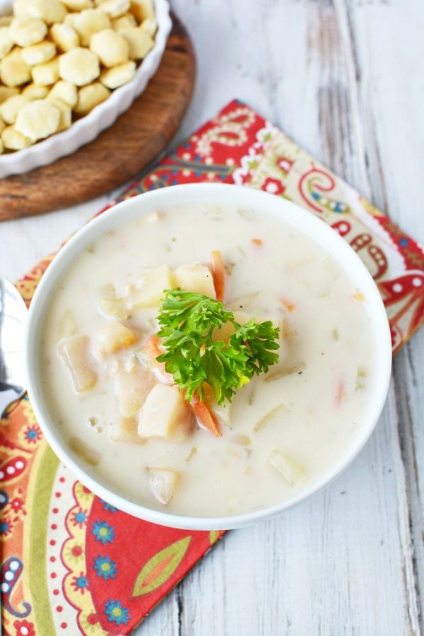 Slow Cooker Clam Chowder - The Rebel Chick