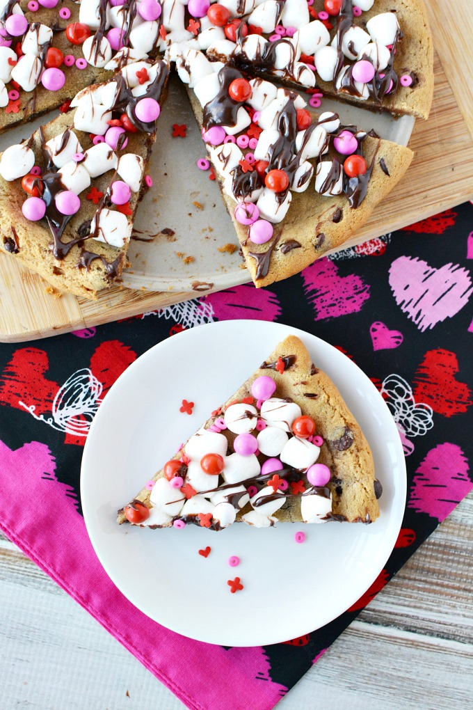 Valentine's Day Cookie Pizza Recipe