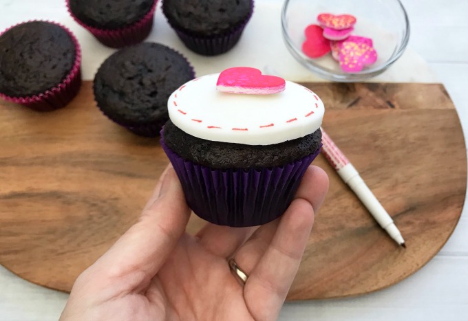Love Stitch Cupcakes Recipe Tutorial
