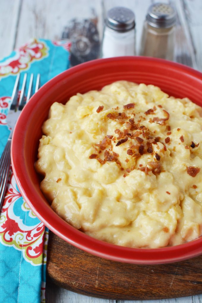 Slow Cooker Mac And Cheese - The Rebel Chick