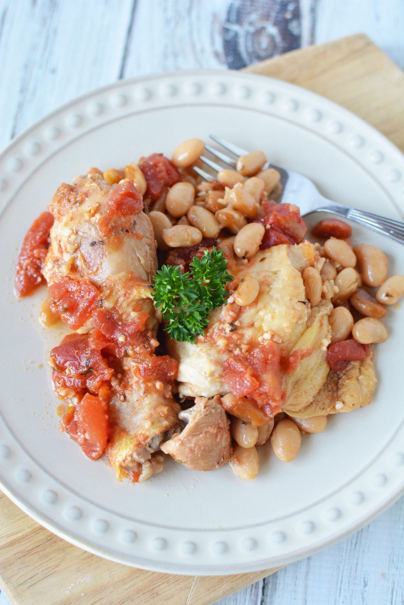 Slow Cooker Garlic Chicken with Beans Recipe - The Rebel Chick
