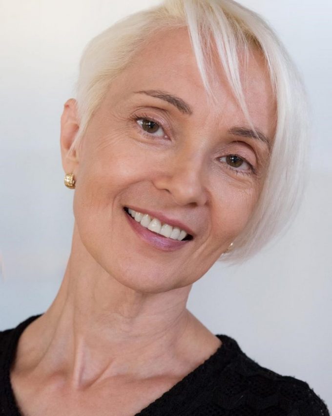 Modern Hairstyles for Women Over 50