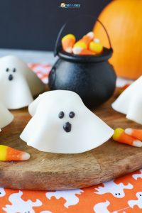 Halloween Cake Pops Recipe - Spooky Ghost Cake