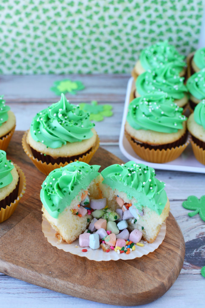 St. Patrick's Day Lucky Charms Cupcakes Recipe