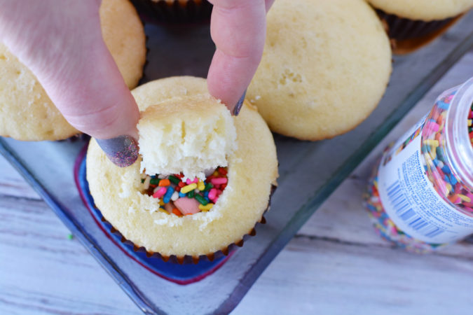 How to make this St. Patrick's Day Lucky Charms Cupcakes Recipe