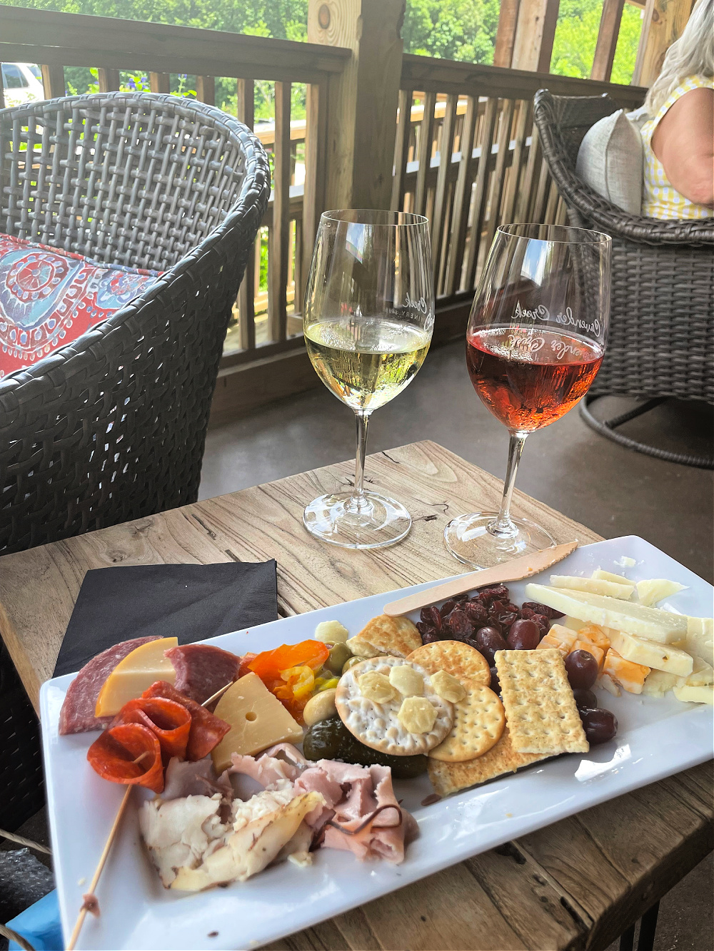 How to Celebrate National Wine and Cheese Day July 25th!