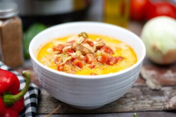 Instant Pot Chicken Fajita Soup - The Rebel Chick