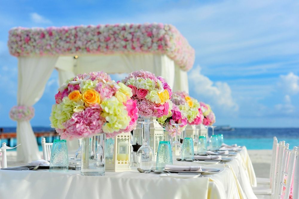 Top 14 Wedding Trends Every 2022 Bride Needs To Know