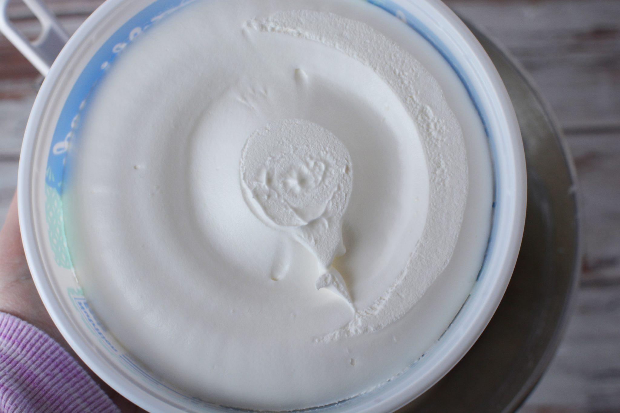 container of cool whip whipped topping